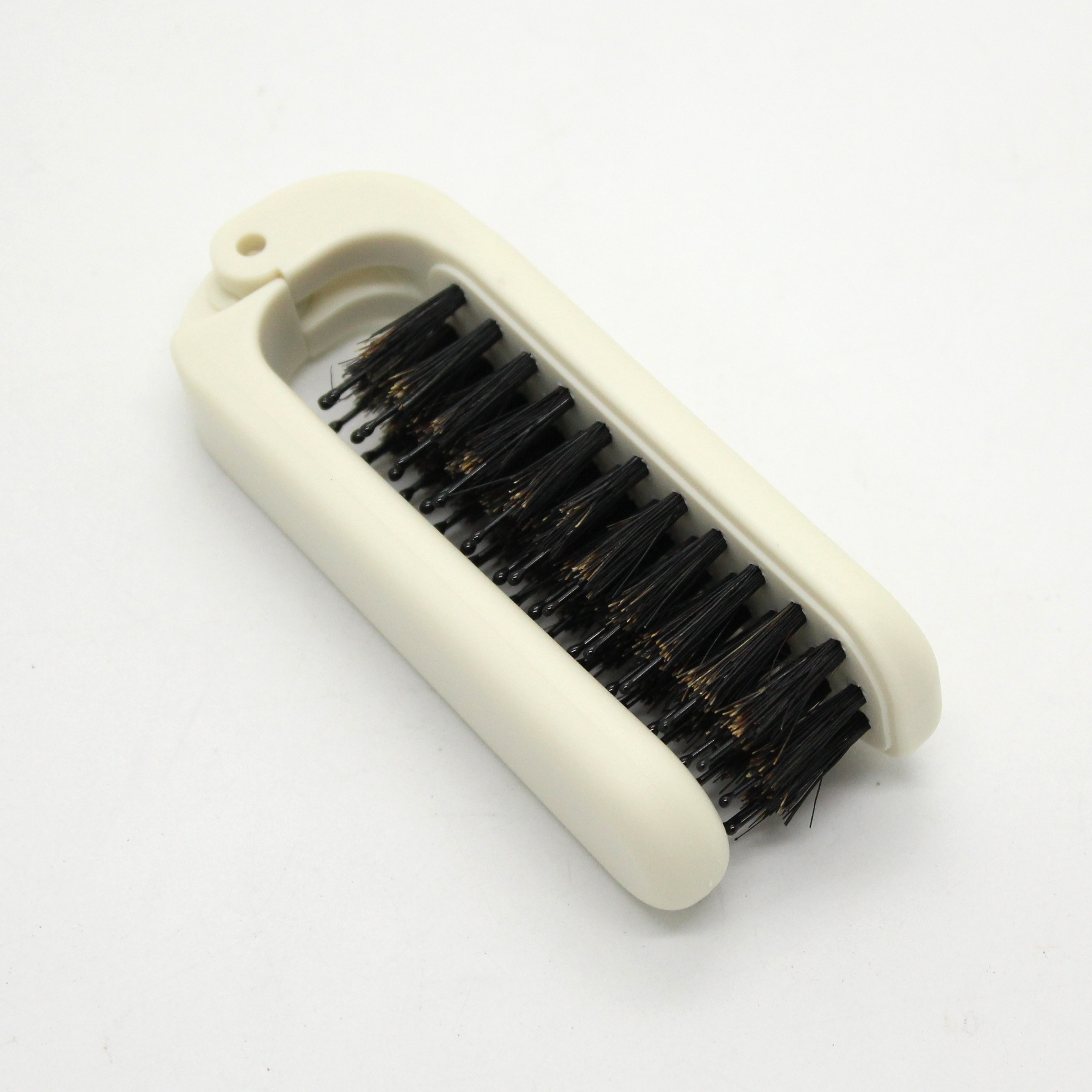 BiziLuxe Detangling Brush 6